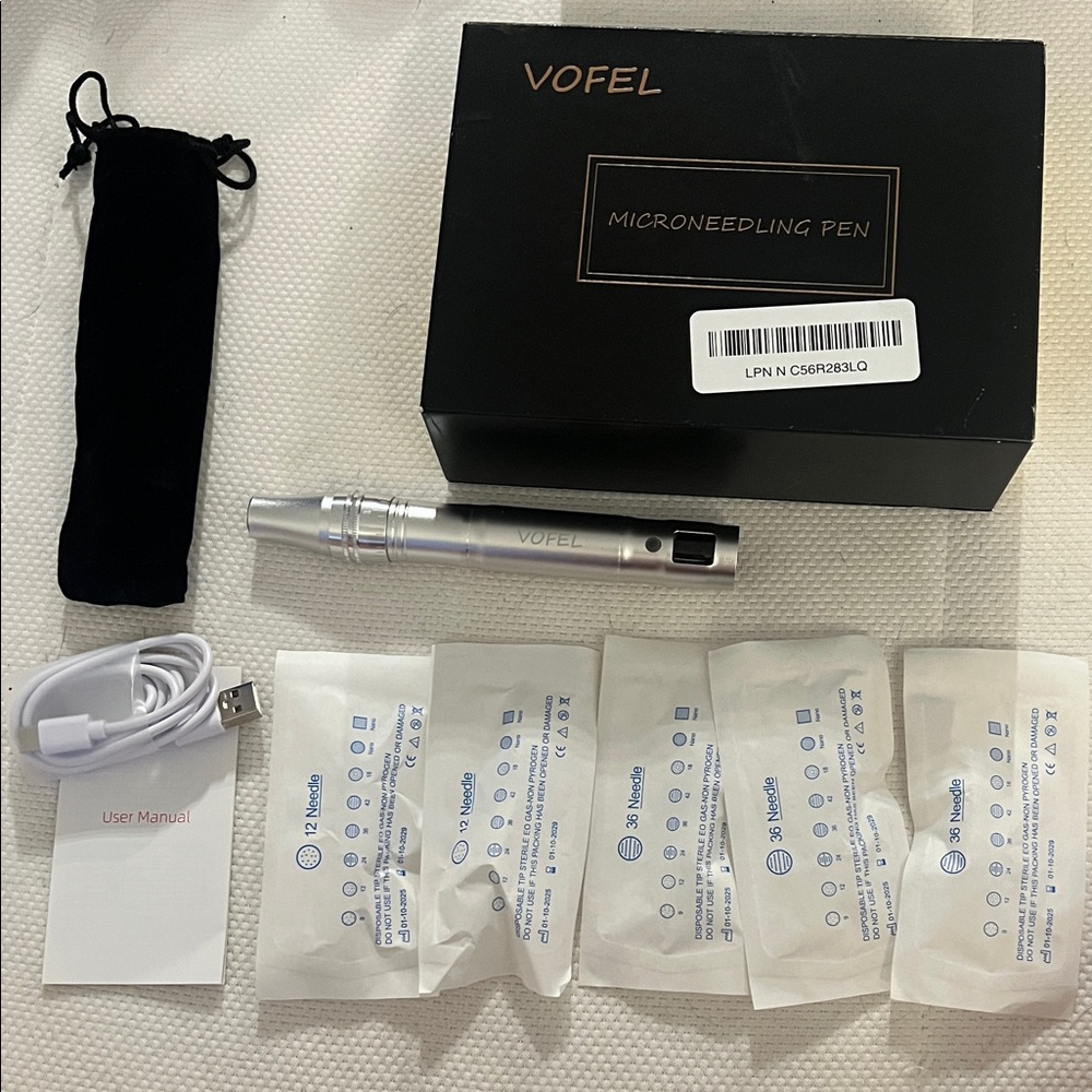 Silver Microneedling Pen